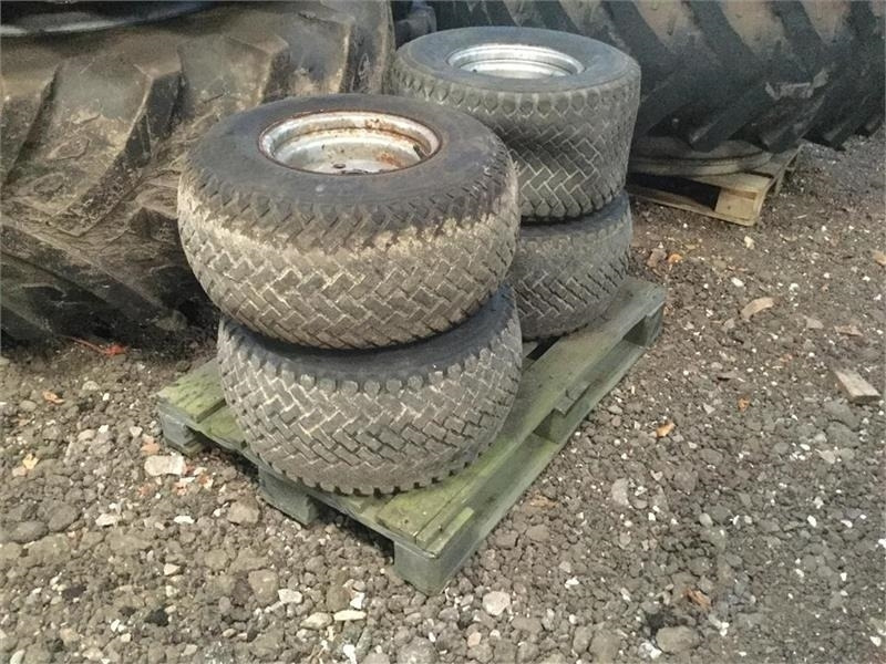 Trelleborg 26x12.00-12 Komplette hjul - Guma za Poljoprivredni strojevi: slika Trelleborg 26x12.00-12 Komplette hjul - Guma za Poljoprivredni strojevi Trelleborg 26x12.00-12 Komplette hjul - Guma za Poljoprivredni strojevi: slika Trelleborg 26x12.00-12 Komplette hjul - Guma za Poljoprivredni strojevi