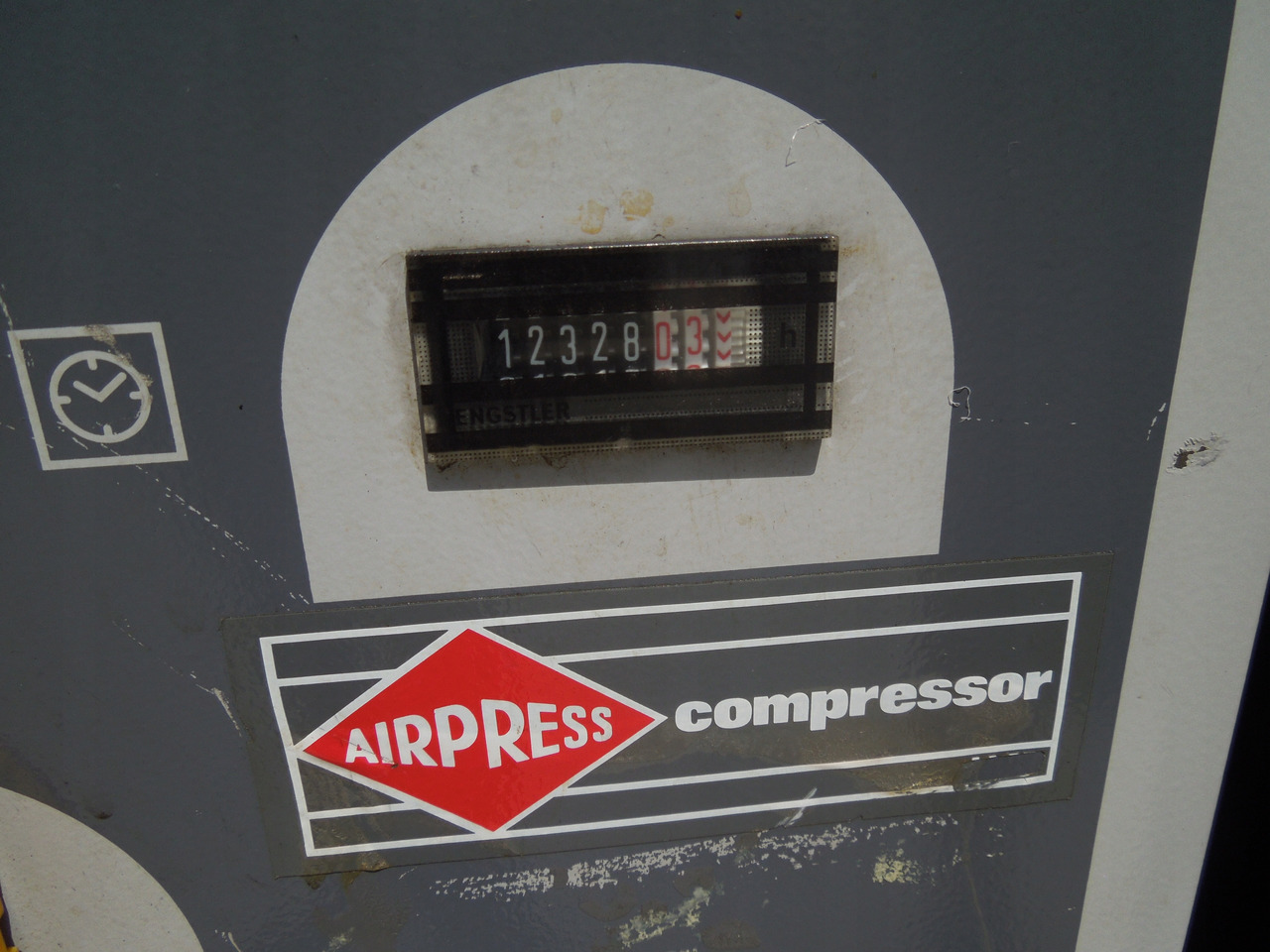 AIRPRESS APS7,5 - Zračni kompresor: slika AIRPRESS APS7,5 - Zračni kompresor AIRPRESS APS7,5 - Zračni kompresor: slika AIRPRESS APS7,5 - Zračni kompresor
