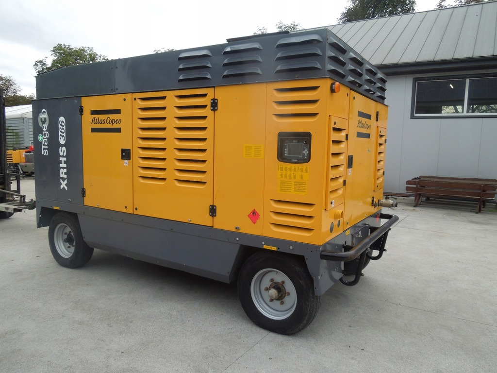 Atlas Copco XRHS366 - Zračni kompresor: slika Atlas Copco XRHS366 - Zračni kompresor Atlas Copco XRHS366 - Zračni kompresor: slika Atlas Copco XRHS366 - Zračni kompresor