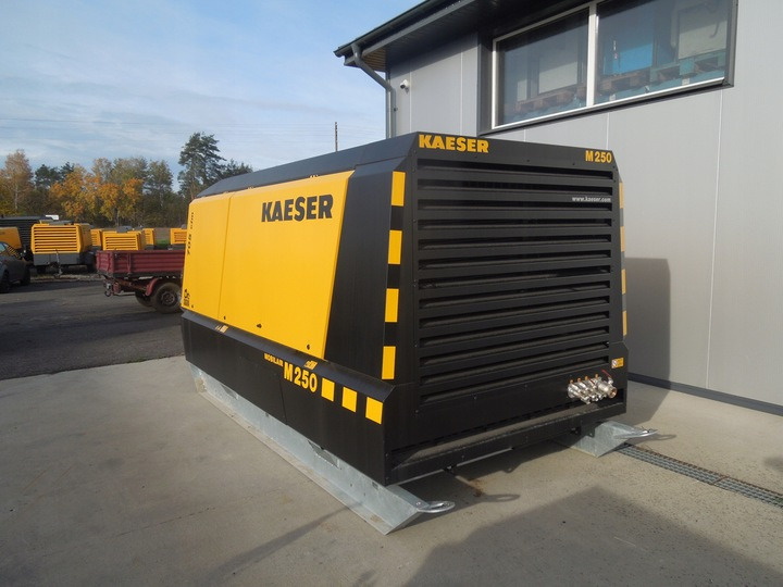 KAESER M250 - Zračni kompresor: slika KAESER M250 - Zračni kompresor KAESER M250 - Zračni kompresor: slika KAESER M250 - Zračni kompresor