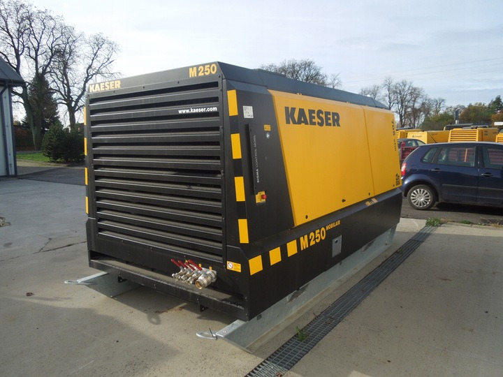 KAESER M250 - Zračni kompresor: slika KAESER M250 - Zračni kompresor KAESER M250 - Zračni kompresor: slika KAESER M250 - Zračni kompresor