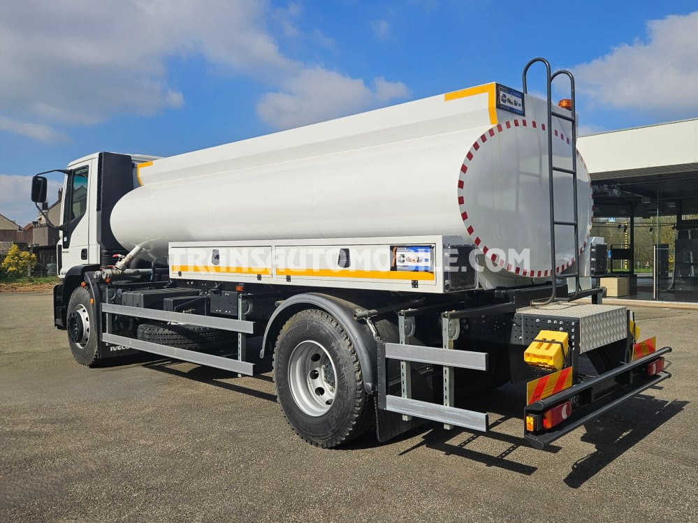 Iveco Eurocargo ML180E28 5.9L TURBO DIESEL 4x2 water tank 10.000L - EXPORT OUT EU - Kamion cisterna: slika Iveco Eurocargo ML180E28 5.9L TURBO DIESEL 4x2 water tank 10.000L - EXPORT OUT EU - Kamion cisterna Iveco Eurocargo ML180E28 5.9L TURBO DIESEL 4x2 water tank 10.000L - EXPORT OUT EU - Kamion cisterna: slika Iveco Eurocargo ML180E28 5.9L TURBO DIESEL 4x2 water tank 10.000L - EXPORT OUT EU - Kamion cisterna