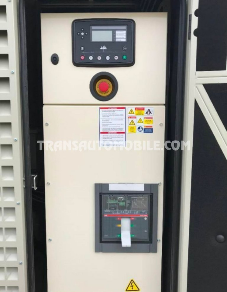 Perkins 700 kVA 97.0L DIESEL - EXPORT OUT EU - Generatorski set: slika Perkins 700 kVA 97.0L DIESEL - EXPORT OUT EU - Generatorski set Perkins 700 kVA 97.0L DIESEL - EXPORT OUT EU - Generatorski set: slika Perkins 700 kVA 97.0L DIESEL - EXPORT OUT EU - Generatorski set
