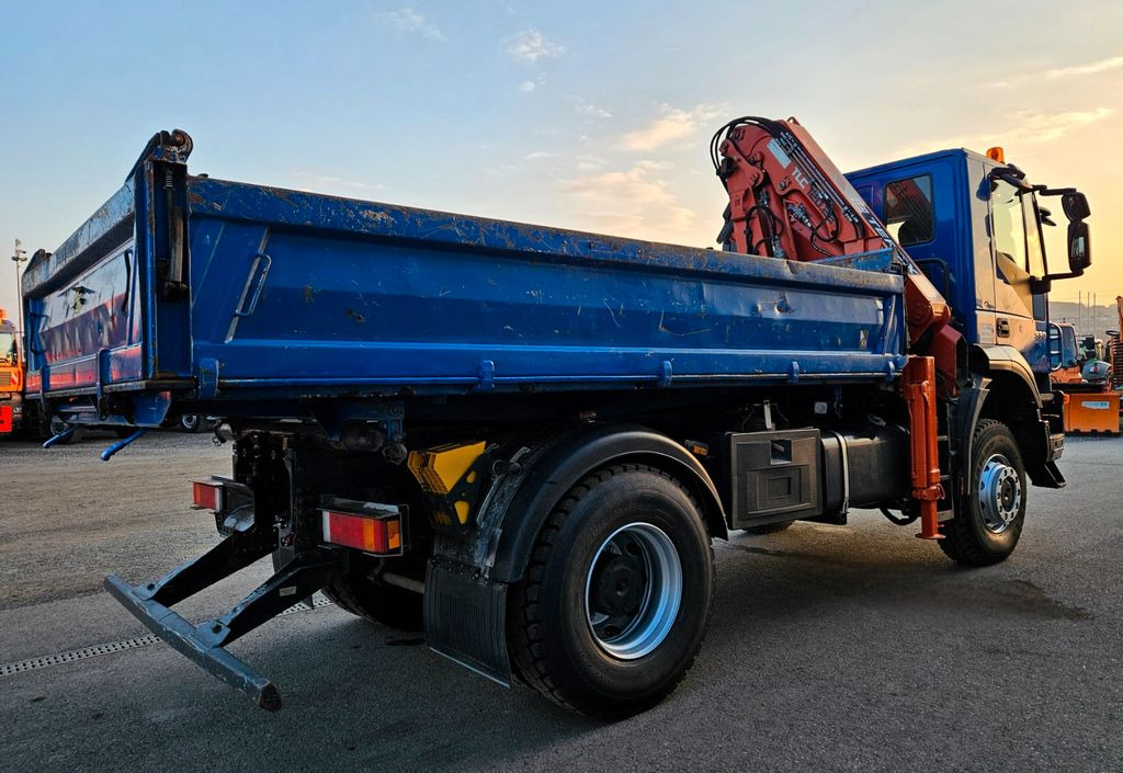 Kiper, Kamion s kranom Iveco Trakker 190T33 4x4 Euro5 Kran Atlas 120.2E Funk: slika Kiper, Kamion s kranom Iveco Trakker 190T33 4x4 Euro5 Kran Atlas 120.2E Funk