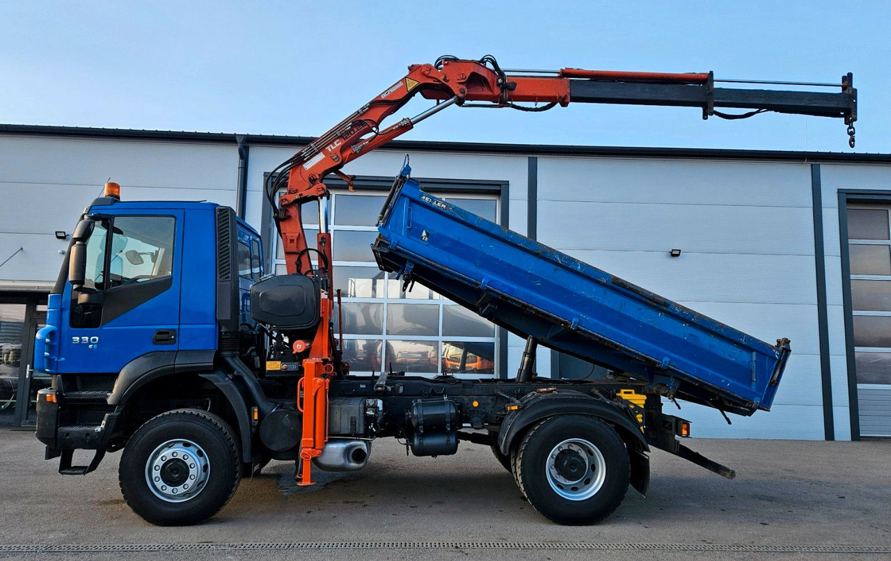 Iveco Trakker 190T33 4x4 Euro5 Kran Atlas 120.2E Funk - Kiper, Kamion s kranom: slika Iveco Trakker 190T33 4x4 Euro5 Kran Atlas 120.2E Funk - Kiper, Kamion s kranom Iveco Trakker 190T33 4x4 Euro5 Kran Atlas 120.2E Funk - Kiper, Kamion s kranom: slika Iveco Trakker 190T33 4x4 Euro5 Kran Atlas 120.2E Funk - Kiper, Kamion s kranom
