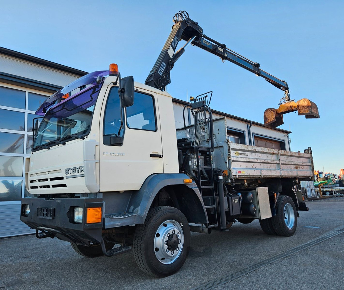 MAN LE 14.250 4x4 HIAB 077BS-2 Kran Greifer - Kiper, Kamion s kranom: slika  MAN LE 14.250 4x4 HIAB 077BS-2 Kran Greifer - Kiper, Kamion s kranom MAN LE 14.250 4x4 HIAB 077BS-2 Kran Greifer - Kiper, Kamion s kranom: slika  MAN LE 14.250 4x4 HIAB 077BS-2 Kran Greifer - Kiper, Kamion s kranom