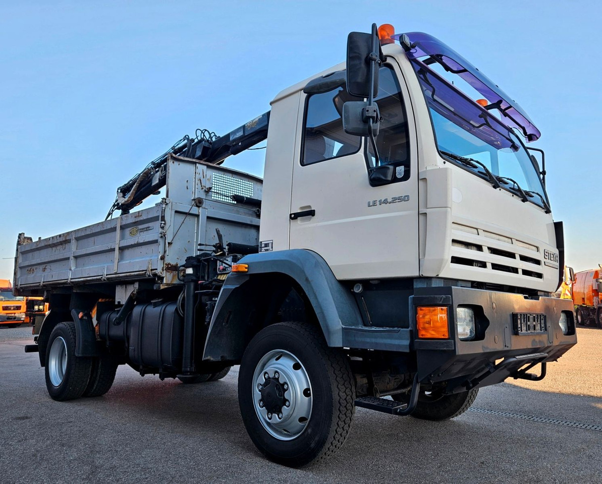 MAN LE 14.250 4x4 HIAB 077BS-2 Kran Greifer - Kiper, Kamion s kranom: slika  MAN LE 14.250 4x4 HIAB 077BS-2 Kran Greifer - Kiper, Kamion s kranom MAN LE 14.250 4x4 HIAB 077BS-2 Kran Greifer - Kiper, Kamion s kranom: slika  MAN LE 14.250 4x4 HIAB 077BS-2 Kran Greifer - Kiper, Kamion s kranom