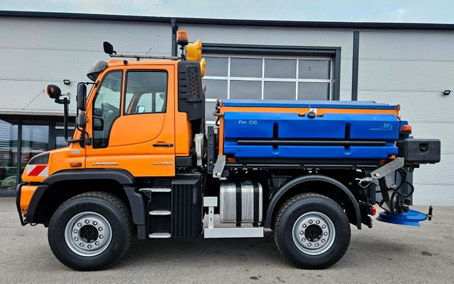 Unimog U423 UGE Euro6 Hydrostat Schmidt Stratos - Kiper: slika Unimog U423 UGE Euro6 Hydrostat Schmidt Stratos - Kiper Unimog U423 UGE Euro6 Hydrostat Schmidt Stratos - Kiper: slika Unimog U423 UGE Euro6 Hydrostat Schmidt Stratos - Kiper