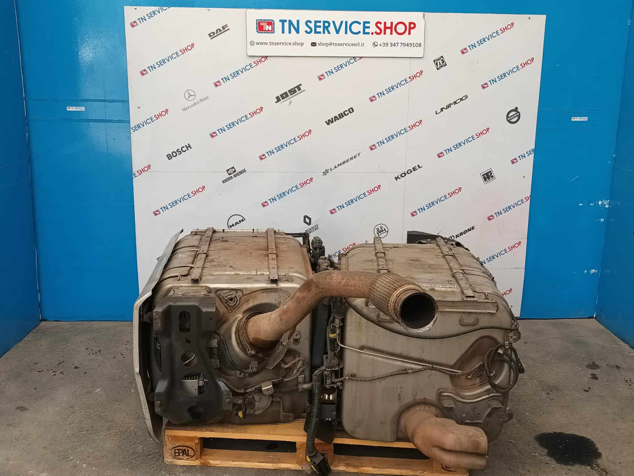 Catalizzatore Mercedes-Benz MP4 - Motor: slika Catalizzatore Mercedes-Benz MP4 - Motor Catalizzatore Mercedes-Benz MP4 - Motor: slika Catalizzatore Mercedes-Benz MP4 - Motor