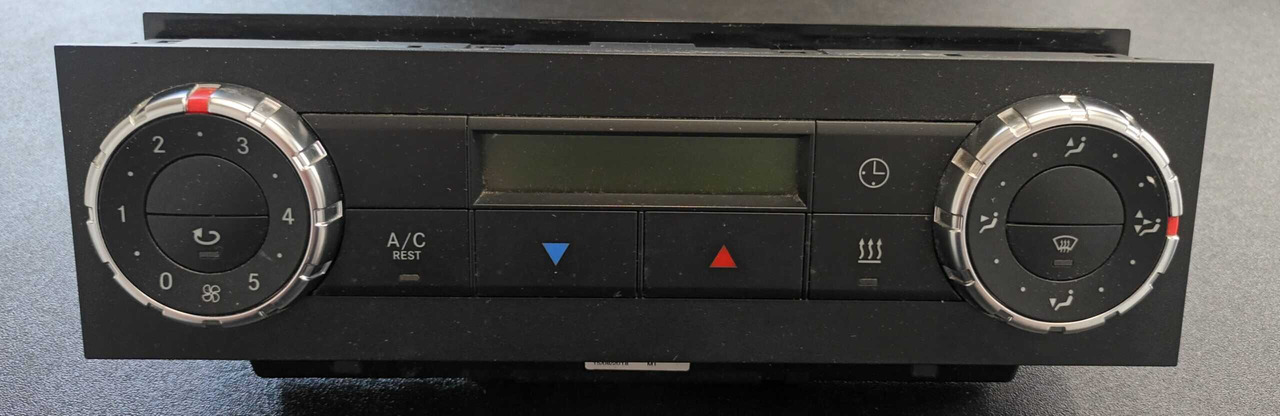 Centralina Autoradio Clima MB MP4 - Električni sustav: slika Centralina Autoradio Clima MB MP4 - Električni sustav Centralina Autoradio Clima MB MP4 - Električni sustav: slika Centralina Autoradio Clima MB MP4 - Električni sustav