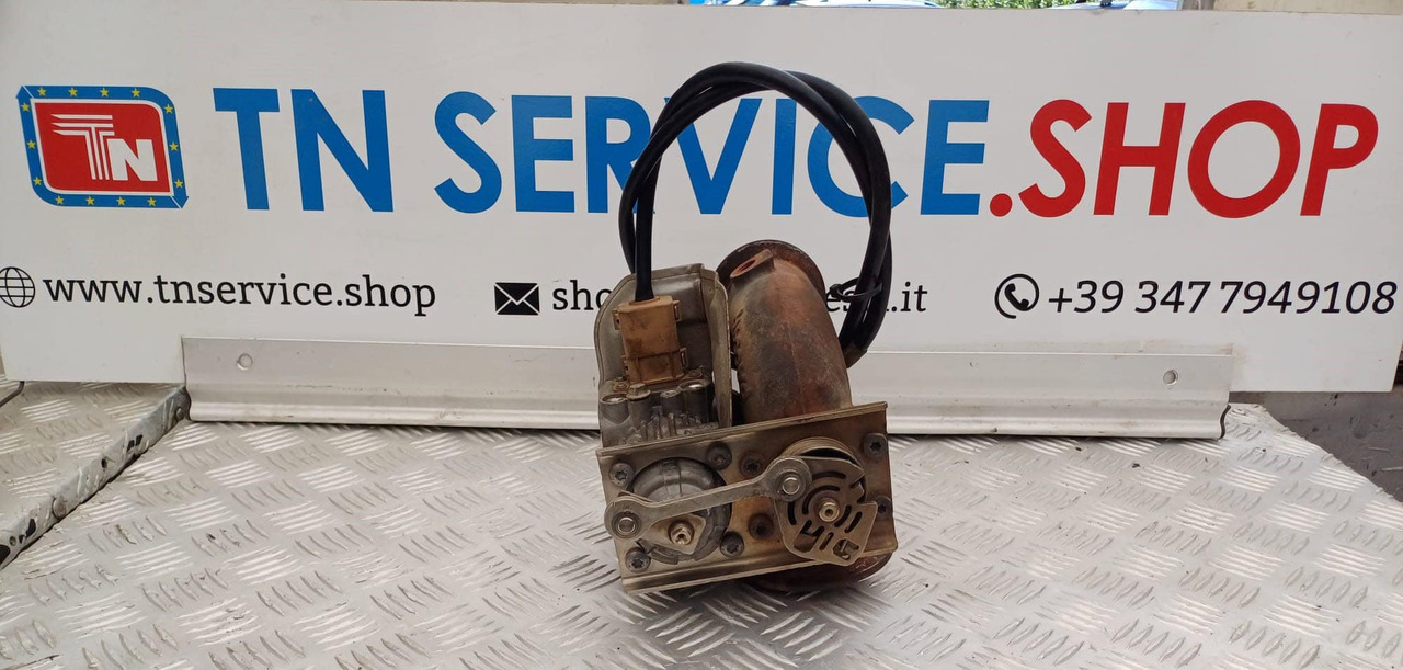 Valvola EGR DAF XF 510 - Rezervni dijelovi za Kamion: slika Valvola EGR DAF XF 510 - Rezervni dijelovi za Kamion Valvola EGR DAF XF 510 - Rezervni dijelovi za Kamion: slika Valvola EGR DAF XF 510 - Rezervni dijelovi za Kamion