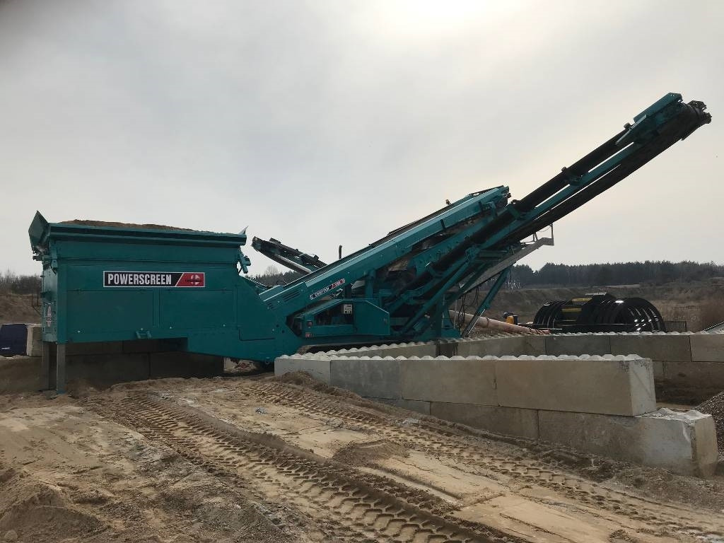 Screener PowerScreen Chieftain 1700: slika Screener PowerScreen Chieftain 1700