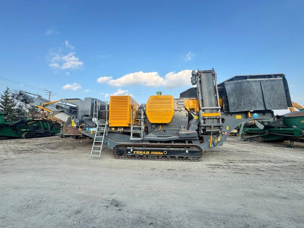 Tesab 700IE Mobile Jaw Crusher - Mobilna drobilica: slika Tesab 700IE Mobile Jaw Crusher - Mobilna drobilica Tesab 700IE Mobile Jaw Crusher - Mobilna drobilica: slika Tesab 700IE Mobile Jaw Crusher - Mobilna drobilica