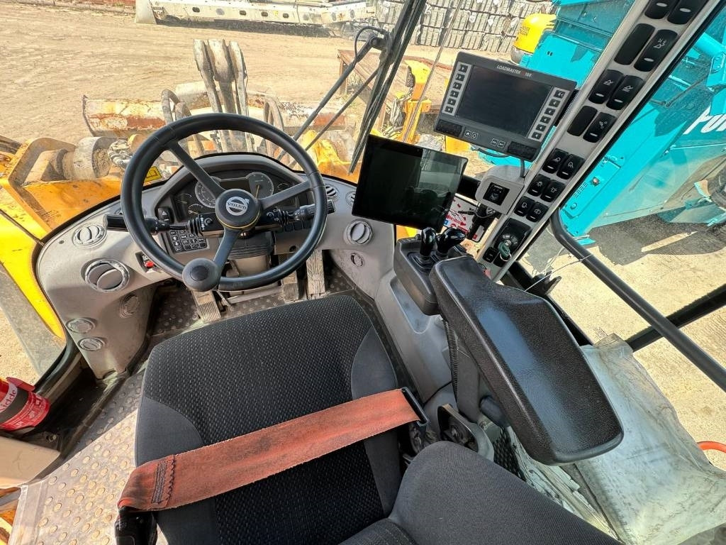 Volvo L 150 H  - Utovarivač na kotačima: slika Volvo L 150 H  - Utovarivač na kotačima Volvo L 150 H  - Utovarivač na kotačima: slika Volvo L 150 H  - Utovarivač na kotačima