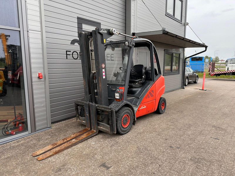 Plinski viličar Linde H35T: slika Plinski viličar Linde H35T