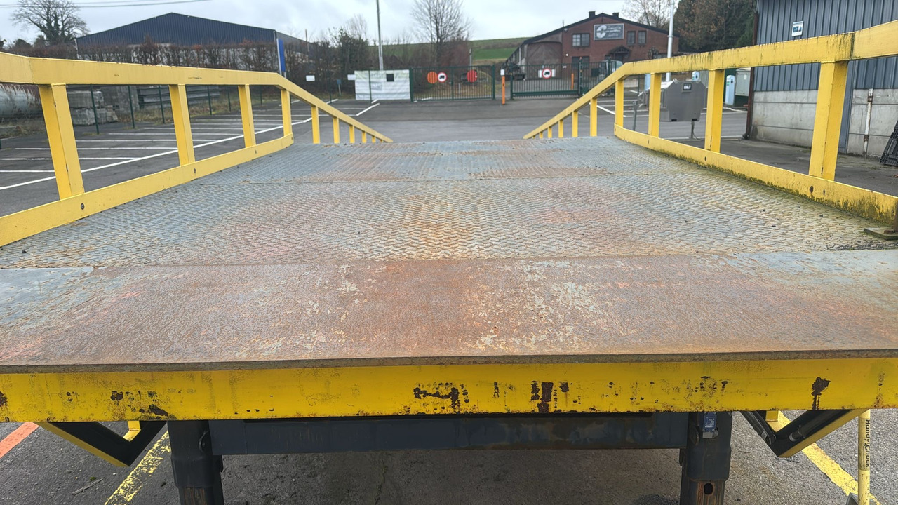 Jost B0203 12,5t - Utovarna rampa: slika Jost B0203 12,5t - Utovarna rampa Jost B0203 12,5t - Utovarna rampa: slika Jost B0203 12,5t - Utovarna rampa