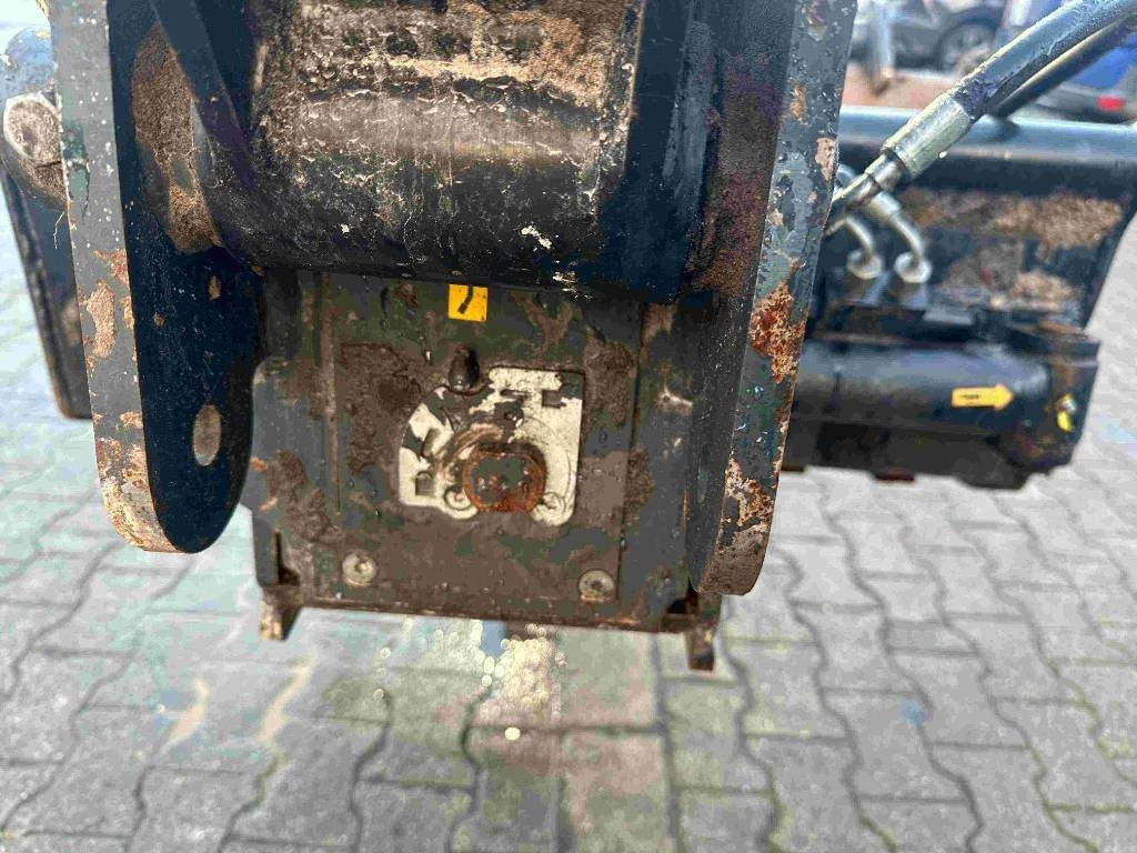 Sany SY 26 U - Mini bager: slika Sany SY 26 U - Mini bager Sany SY 26 U - Mini bager: slika Sany SY 26 U - Mini bager