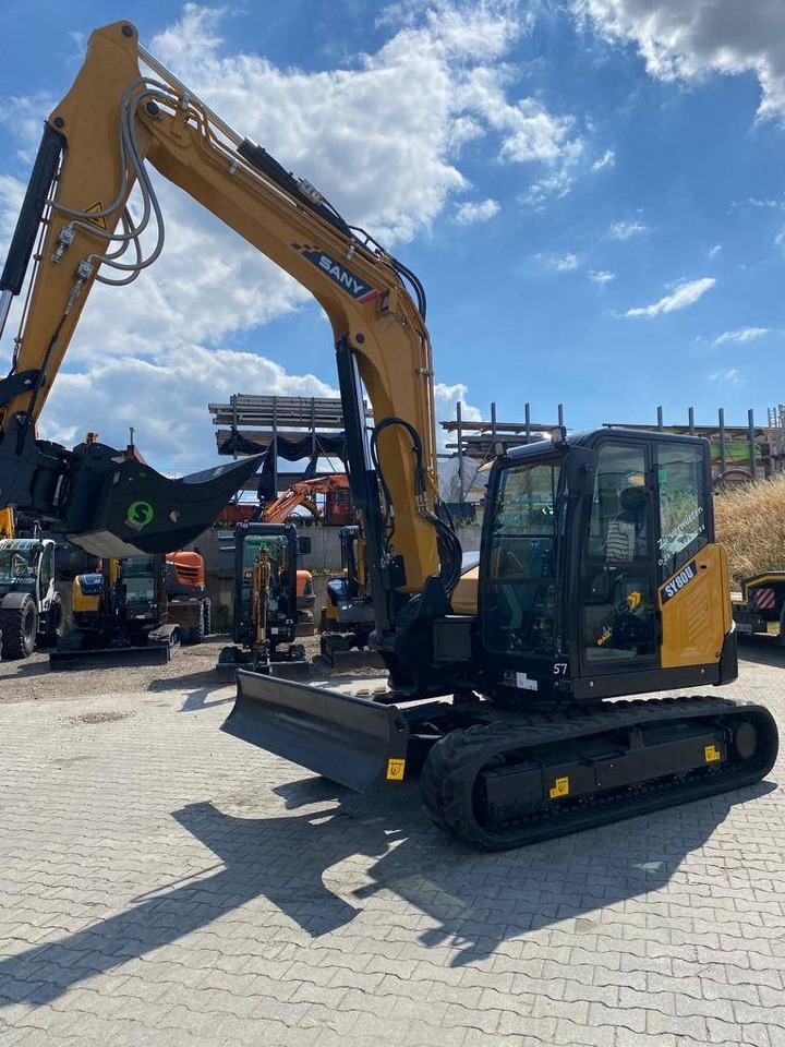 Sany SY 80 U - Mini bager: slika Sany SY 80 U - Mini bager Sany SY 80 U - Mini bager: slika Sany SY 80 U - Mini bager