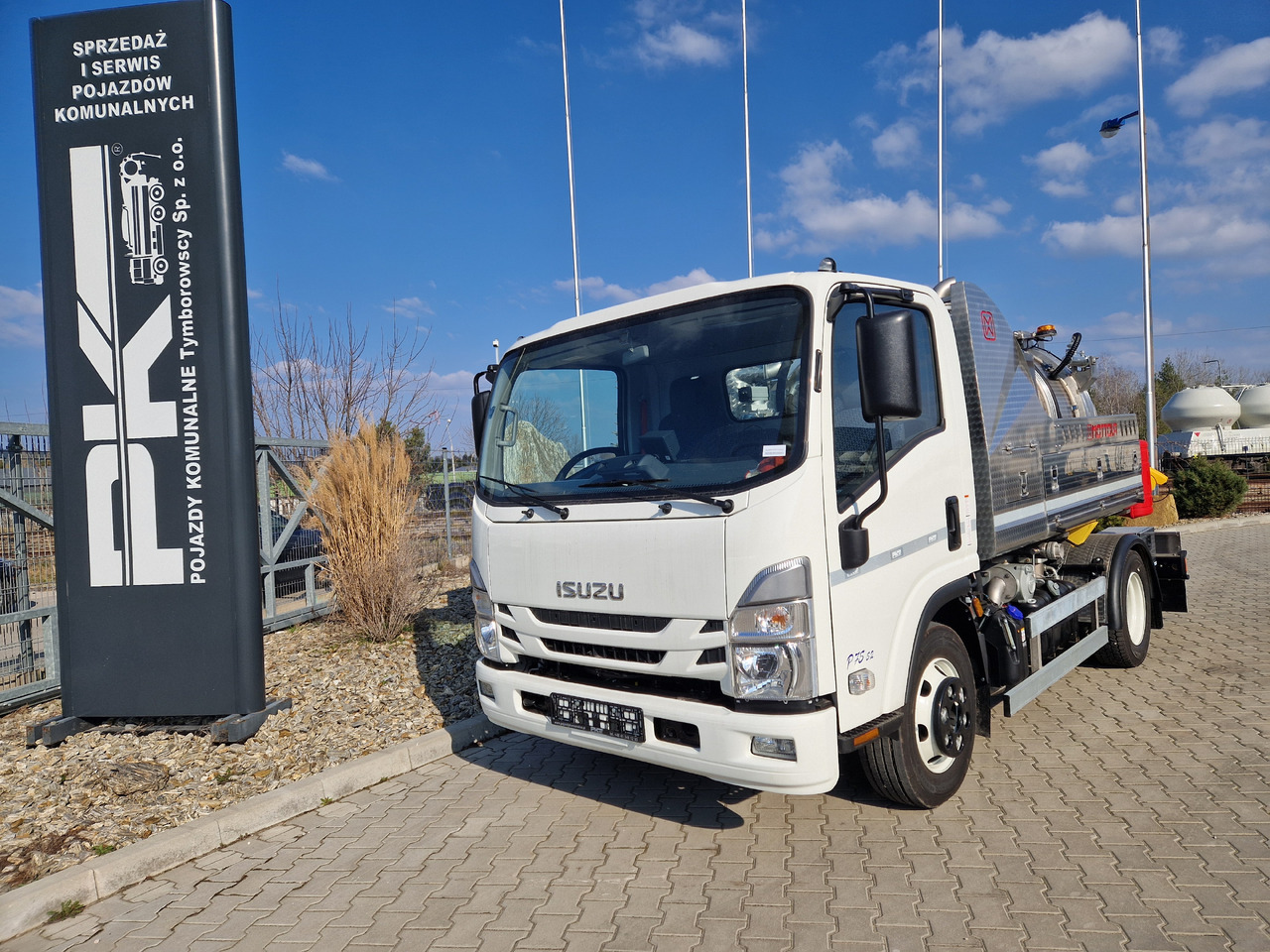 ISUZU  - Vakum kamion: slika ISUZU  - Vakum kamion ISUZU  - Vakum kamion: slika ISUZU  - Vakum kamion
