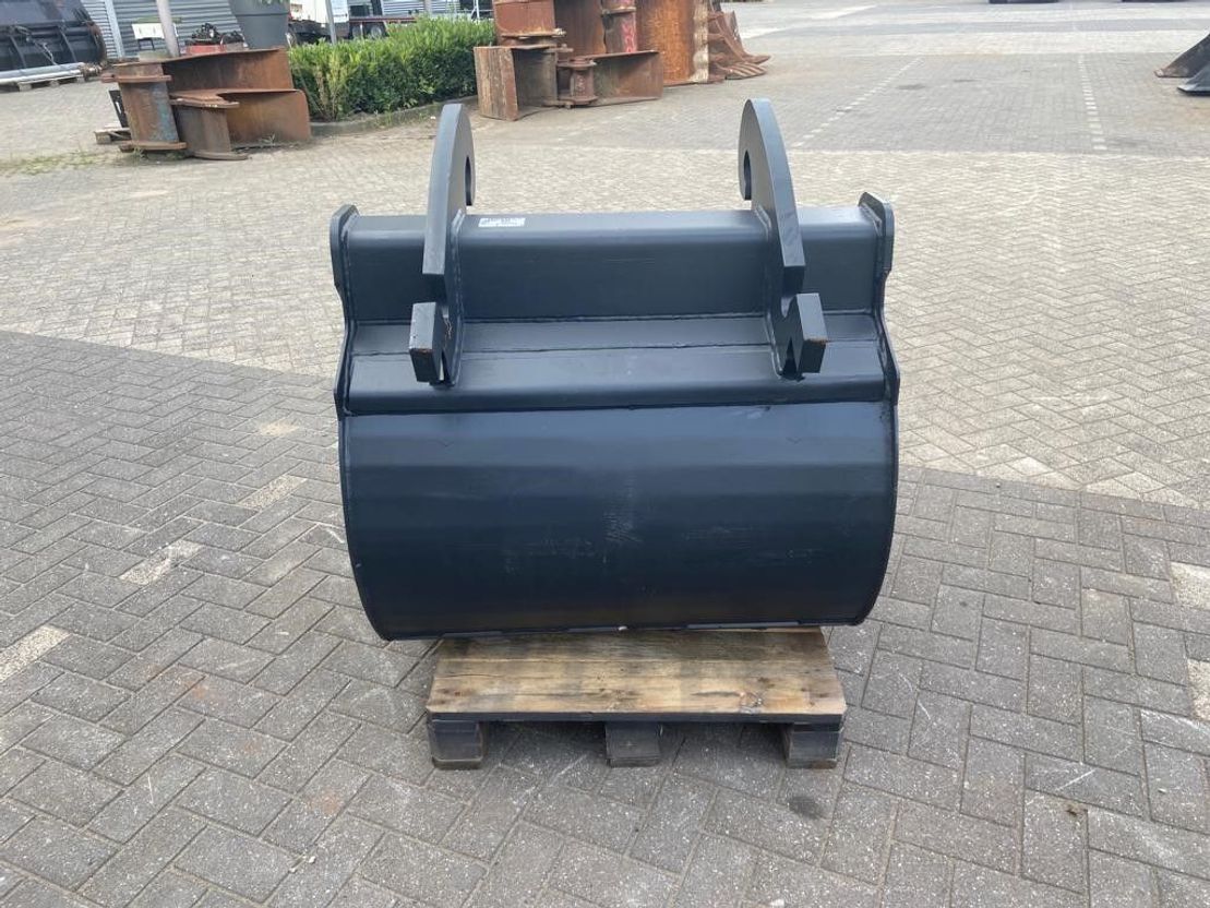 VemaTec NEW CW30 Bucket 1000mm 5 Teeth - Korpa za bager: slika VemaTec NEW CW30 Bucket 1000mm 5 Teeth - Korpa za bager VemaTec NEW CW30 Bucket 1000mm 5 Teeth - Korpa za bager: slika VemaTec NEW CW30 Bucket 1000mm 5 Teeth - Korpa za bager