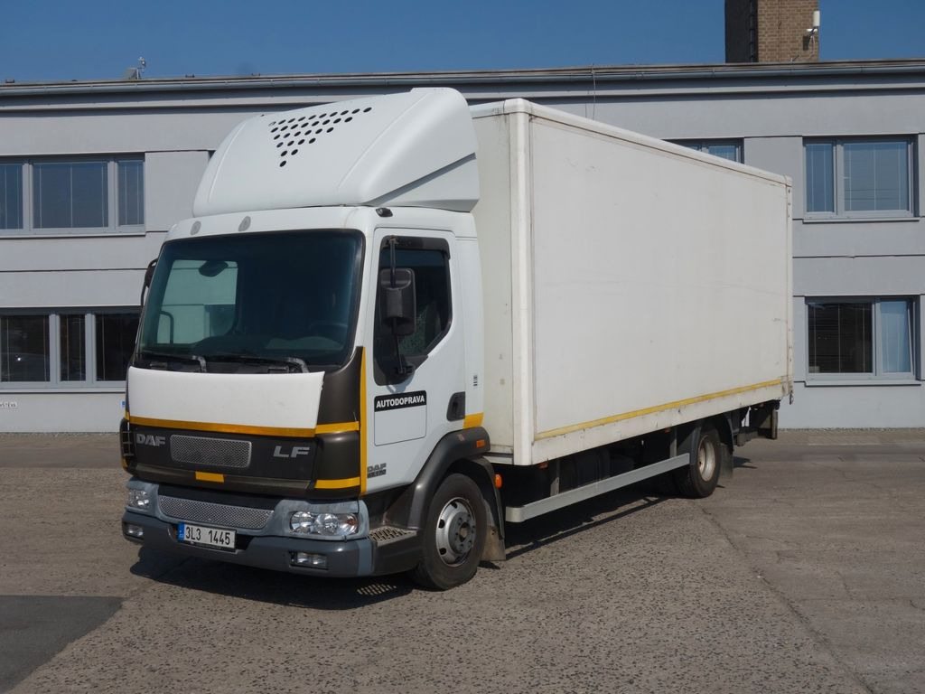 DAF LF 45.170 mit Carrier und LBW - Kamion hladnjača: slika DAF LF 45.170 mit Carrier und LBW - Kamion hladnjača DAF LF 45.170 mit Carrier und LBW - Kamion hladnjača: slika DAF LF 45.170 mit Carrier und LBW - Kamion hladnjača