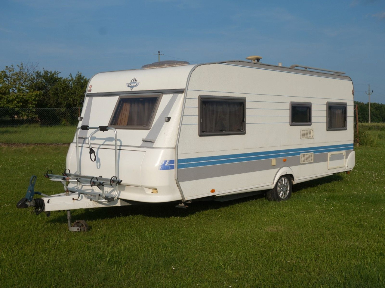 Hobby 540 Excellent Easy, Pallanden, 6 Liegen, Vorzelt - Kamp prikolica: slika Hobby 540 Excellent Easy, Pallanden, 6 Liegen, Vorzelt - Kamp prikolica Hobby 540 Excellent Easy, Pallanden, 6 Liegen, Vorzelt - Kamp prikolica: slika Hobby 540 Excellent Easy, Pallanden, 6 Liegen, Vorzelt - Kamp prikolica