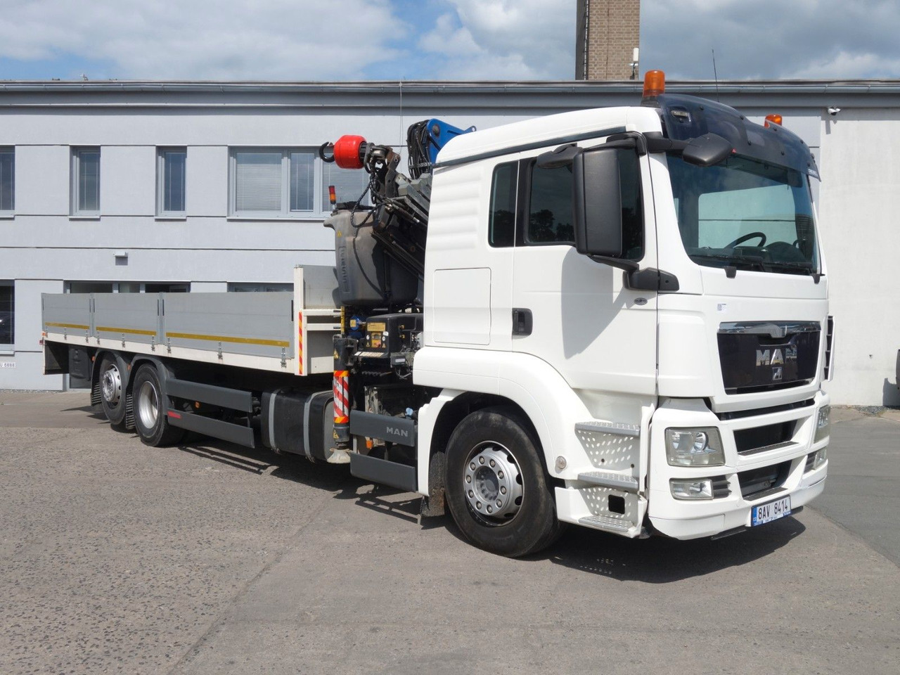 MAN TGS 26.360 FG 6x2 mit Fassi F210C - Kamion s kranom: slika MAN TGS 26.360 FG 6x2 mit Fassi F210C - Kamion s kranom MAN TGS 26.360 FG 6x2 mit Fassi F210C - Kamion s kranom: slika MAN TGS 26.360 FG 6x2 mit Fassi F210C - Kamion s kranom