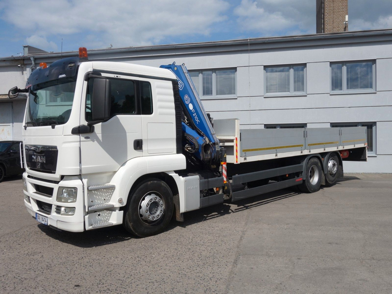 MAN TGS 26.360 FG 6x2 mit Fassi F210C - Kamion s kranom: slika MAN TGS 26.360 FG 6x2 mit Fassi F210C - Kamion s kranom MAN TGS 26.360 FG 6x2 mit Fassi F210C - Kamion s kranom: slika MAN TGS 26.360 FG 6x2 mit Fassi F210C - Kamion s kranom