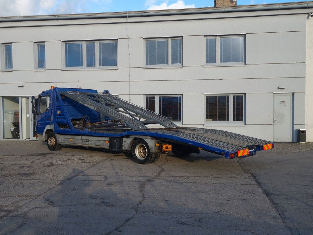 Mercedes-Benz Atego 815 für 2 PKW - Autotransporter: slika Mercedes-Benz Atego 815 für 2 PKW - Autotransporter Mercedes-Benz Atego 815 für 2 PKW - Autotransporter: slika Mercedes-Benz Atego 815 für 2 PKW - Autotransporter