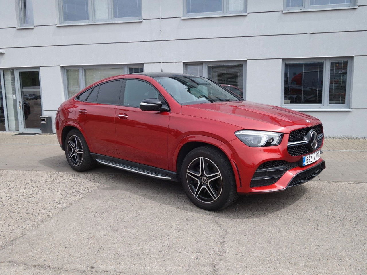 Mercedes-Benz GLE-klasse 400 d 4Matic Coupe Pano - Coupe: slika Mercedes-Benz GLE-klasse 400 d 4Matic Coupe Pano - Coupe Mercedes-Benz GLE-klasse 400 d 4Matic Coupe Pano - Coupe: slika Mercedes-Benz GLE-klasse 400 d 4Matic Coupe Pano - Coupe