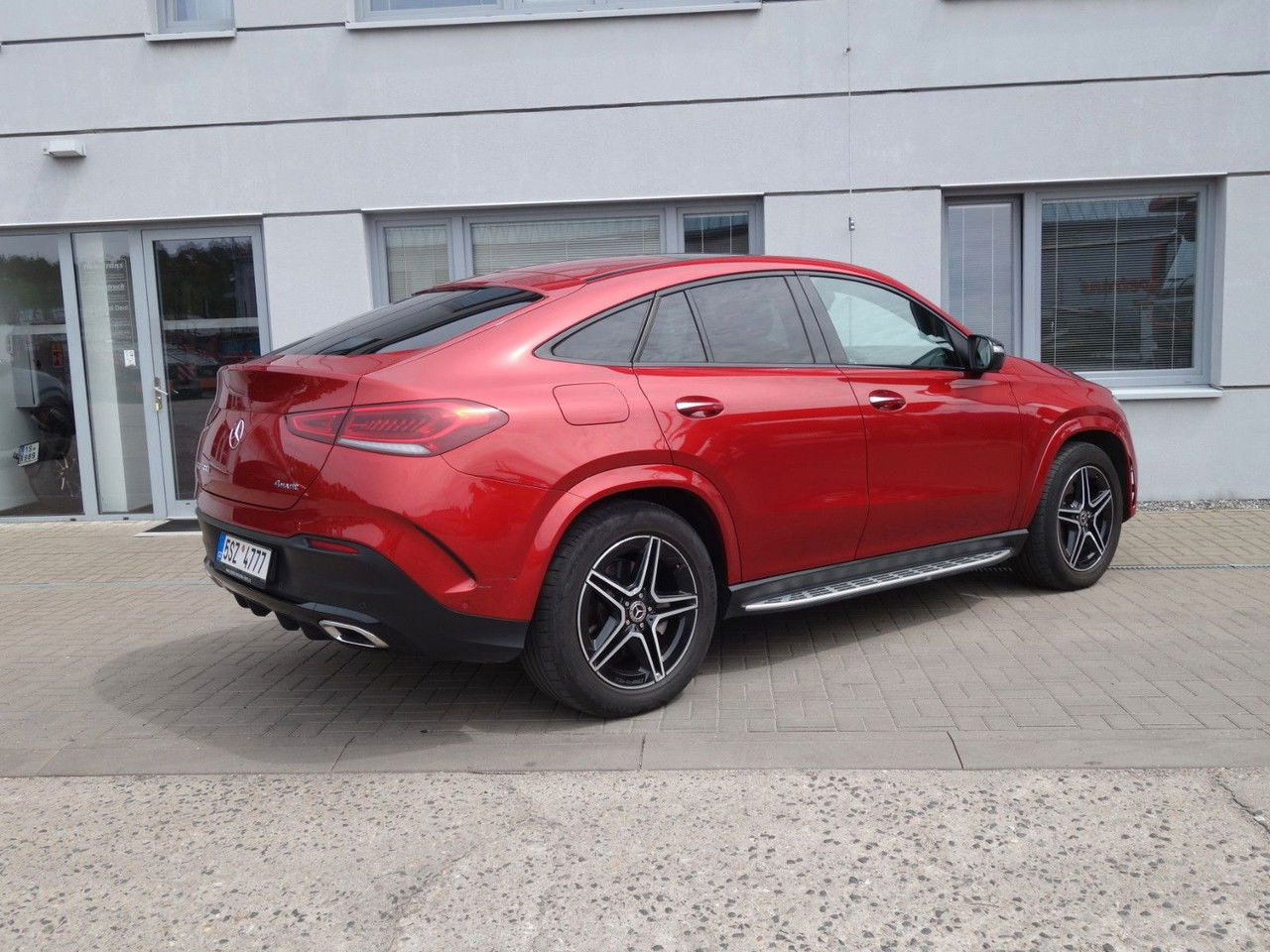 Mercedes-Benz GLE-klasse 400 d 4Matic Coupe Pano - Coupe: slika Mercedes-Benz GLE-klasse 400 d 4Matic Coupe Pano - Coupe Mercedes-Benz GLE-klasse 400 d 4Matic Coupe Pano - Coupe: slika Mercedes-Benz GLE-klasse 400 d 4Matic Coupe Pano - Coupe