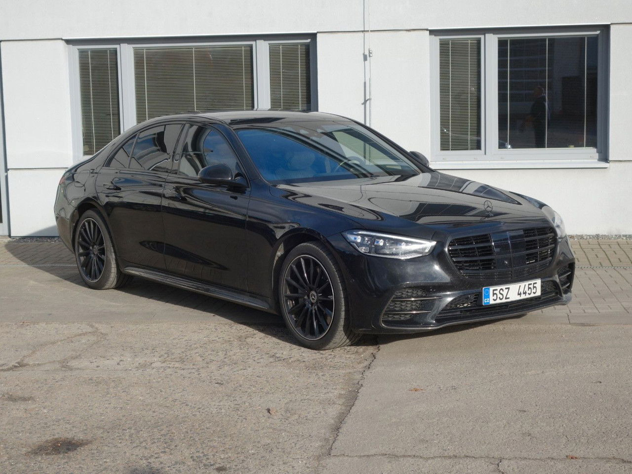 Mercedes-Benz S-klasse S400d 4Matic,AMG,Pano, Vollaust,Sthz,Garant10/27 - Limuzina: slika Mercedes-Benz S-klasse S400d 4Matic,AMG,Pano, Vollaust,Sthz,Garant10/27 - Limuzina Mercedes-Benz S-klasse S400d 4Matic,AMG,Pano, Vollaust,Sthz,Garant10/27 - Limuzina: slika Mercedes-Benz S-klasse S400d 4Matic,AMG,Pano, Vollaust,Sthz,Garant10/27 - Limuzina