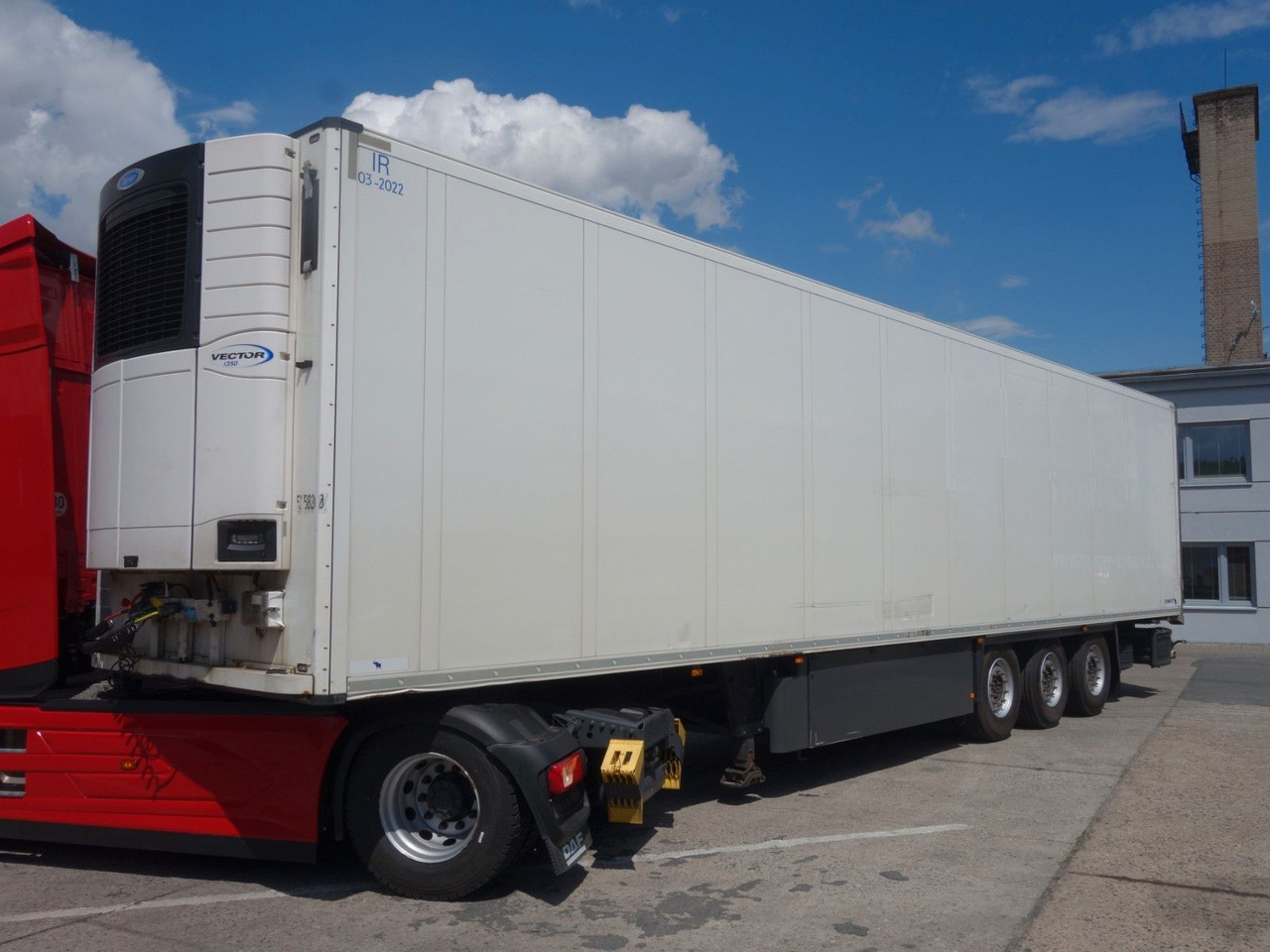 Schmitz Cargobull SKO 24/L mir Carrier 1350, Liftachse - Poluprikolica hladnjača: slika Schmitz Cargobull SKO 24/L mir Carrier 1350, Liftachse - Poluprikolica hladnjača Schmitz Cargobull SKO 24/L mir Carrier 1350, Liftachse - Poluprikolica hladnjača: slika Schmitz Cargobull SKO 24/L mir Carrier 1350, Liftachse - Poluprikolica hladnjača