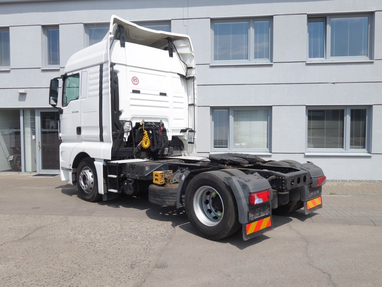 MAN TGX 18.500 XLX E6 Sandard - Tegljač: slika MAN TGX 18.500 XLX E6 Sandard - Tegljač MAN TGX 18.500 XLX E6 Sandard - Tegljač: slika MAN TGX 18.500 XLX E6 Sandard - Tegljač