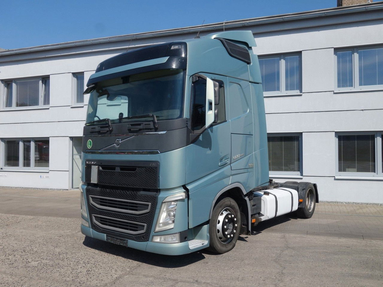 Volvo FH 500 LD - Tegljač: slika Volvo FH 500 LD - Tegljač Volvo FH 500 LD - Tegljač: slika Volvo FH 500 LD - Tegljač