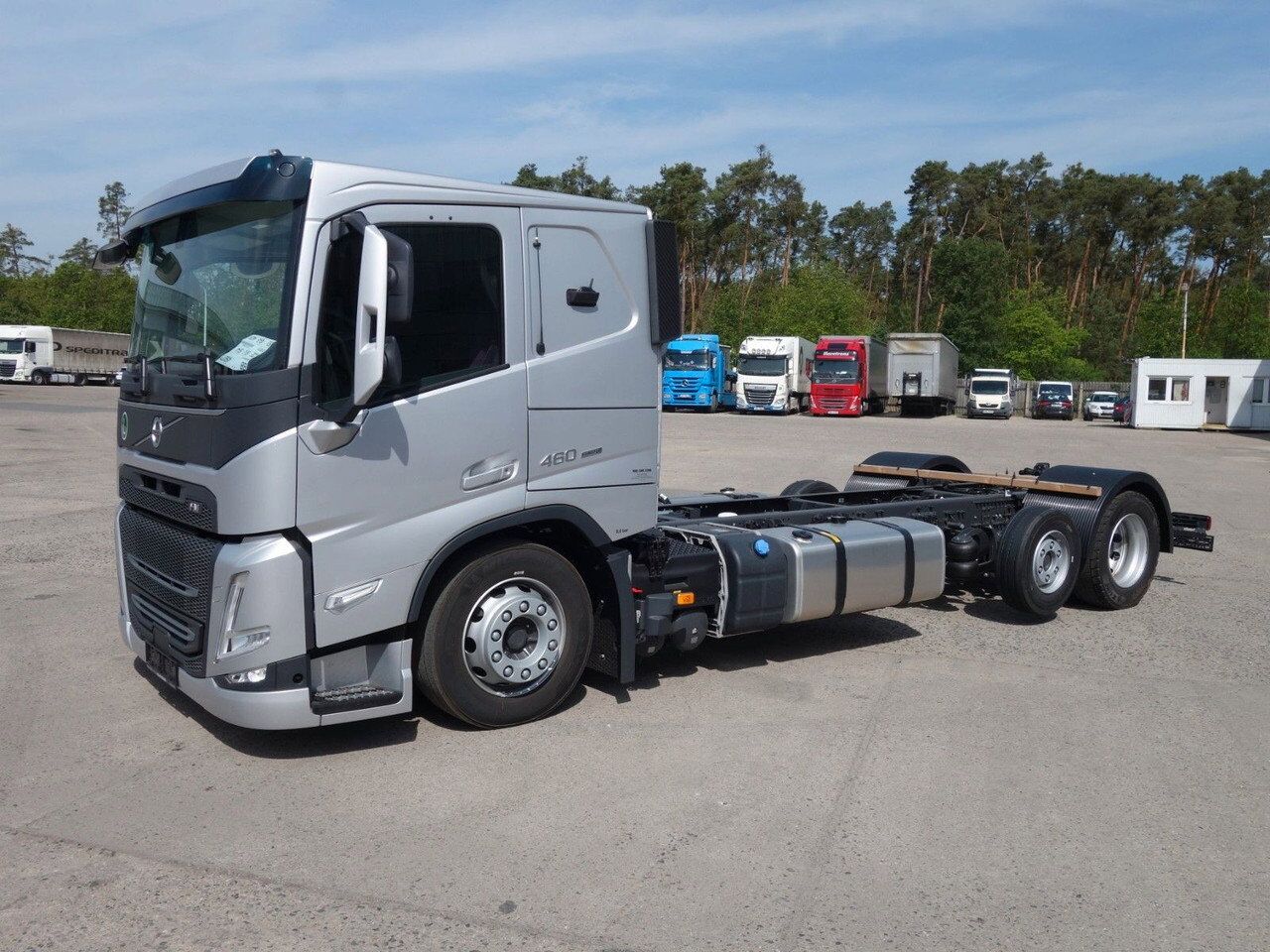 Volvo FM 460 FM13 6x2 Neue RTO , Kassbohrer, Rolfo, Rimo - Kamion-šasija: slika Volvo FM 460 FM13 6x2 Neue RTO , Kassbohrer, Rolfo, Rimo - Kamion-šasija Volvo FM 460 FM13 6x2 Neue RTO , Kassbohrer, Rolfo, Rimo - Kamion-šasija: slika Volvo FM 460 FM13 6x2 Neue RTO , Kassbohrer, Rolfo, Rimo - Kamion-šasija