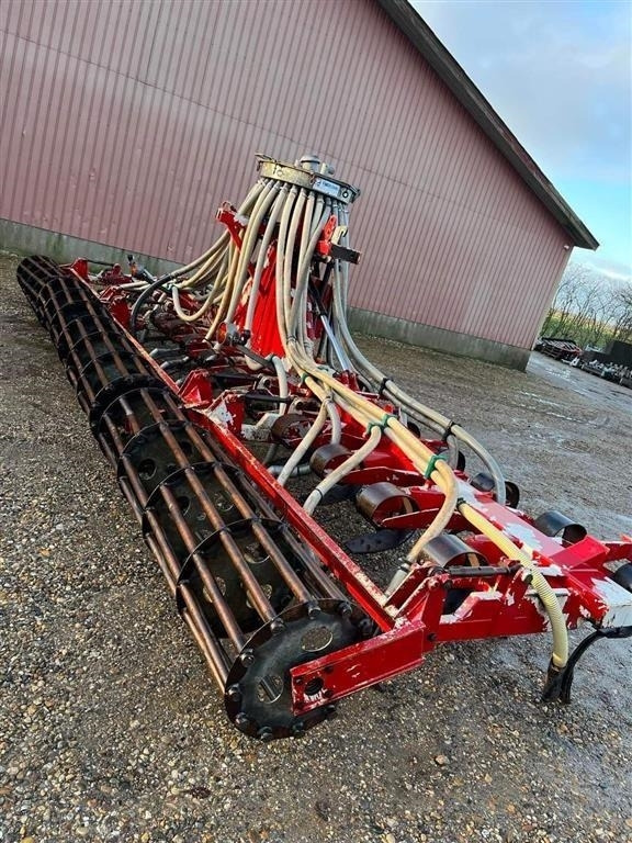 AP 8m Sortjords nedfælder m/ pakkevalse - Deponator gnojnice: slika AP 8m Sortjords nedfælder m/ pakkevalse - Deponator gnojnice AP 8m Sortjords nedfælder m/ pakkevalse - Deponator gnojnice: slika AP 8m Sortjords nedfælder m/ pakkevalse - Deponator gnojnice