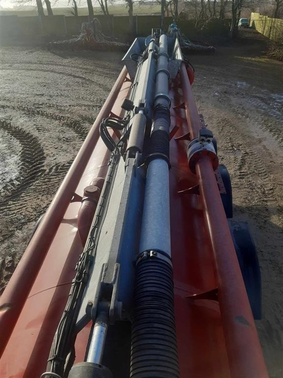 Cisterna za gnojnicu AP GV 25: slika Cisterna za gnojnicu AP GV 25 Cisterna za gnojnicu AP GV 25: slika Cisterna za gnojnicu AP GV 25