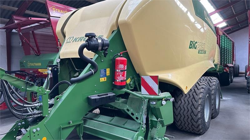 Krone Big Pack 1290 HDP II XC - Kvadratna balirka: slika Krone Big Pack 1290 HDP II XC - Kvadratna balirka Krone Big Pack 1290 HDP II XC - Kvadratna balirka: slika Krone Big Pack 1290 HDP II XC - Kvadratna balirka