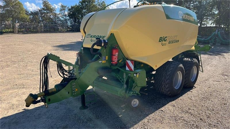 Krone Big Pack 1290 HDP II XC Demo - Kvadratna balirka: slika Krone Big Pack 1290 HDP II XC Demo - Kvadratna balirka Krone Big Pack 1290 HDP II XC Demo - Kvadratna balirka: slika Krone Big Pack 1290 HDP II XC Demo - Kvadratna balirka