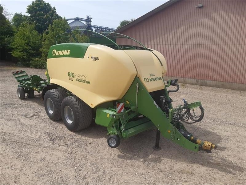 Krone Big Pack 1290 HDP II XC m. Balecollect 1230 - Kvadratna balirka: slika Krone Big Pack 1290 HDP II XC m. Balecollect 1230 - Kvadratna balirka Krone Big Pack 1290 HDP II XC m. Balecollect 1230 - Kvadratna balirka: slika Krone Big Pack 1290 HDP II XC m. Balecollect 1230 - Kvadratna balirka