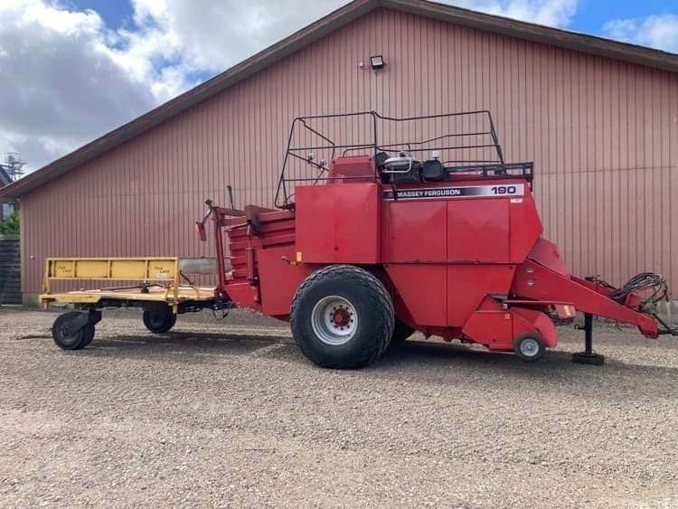 Massey Ferguson LB190 Fieldstar *** m. parkland ballevogn *** - Kvadratna balirka: slika Massey Ferguson LB190 Fieldstar *** m. parkland ballevogn *** - Kvadratna balirka Massey Ferguson LB190 Fieldstar *** m. parkland ballevogn *** - Kvadratna balirka: slika Massey Ferguson LB190 Fieldstar *** m. parkland ballevogn *** - Kvadratna balirka
