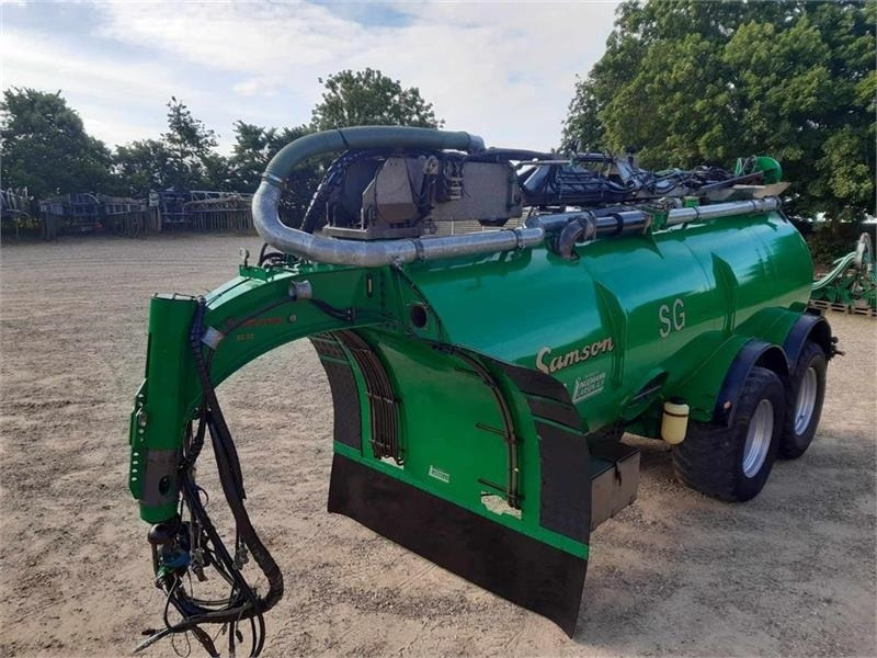 Samson SG 23 med udskydelig aksel - Cisterna za gnojnicu: slika Samson SG 23 med udskydelig aksel - Cisterna za gnojnicu Samson SG 23 med udskydelig aksel - Cisterna za gnojnicu: slika Samson SG 23 med udskydelig aksel - Cisterna za gnojnicu