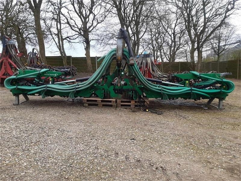 Samson SP 12 Dobbelt skærsnedfælder - Deponator gnojnice: slika Samson SP 12 Dobbelt skærsnedfælder - Deponator gnojnice Samson SP 12 Dobbelt skærsnedfælder - Deponator gnojnice: slika Samson SP 12 Dobbelt skærsnedfælder - Deponator gnojnice