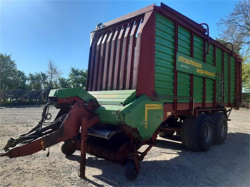 Strautmann Mega Vitesse III - Prikolica za poljoprivredna gospodarstva: slika Strautmann Mega Vitesse III - Prikolica za poljoprivredna gospodarstva Strautmann Mega Vitesse III - Prikolica za poljoprivredna gospodarstva: slika Strautmann Mega Vitesse III - Prikolica za poljoprivredna gospodarstva