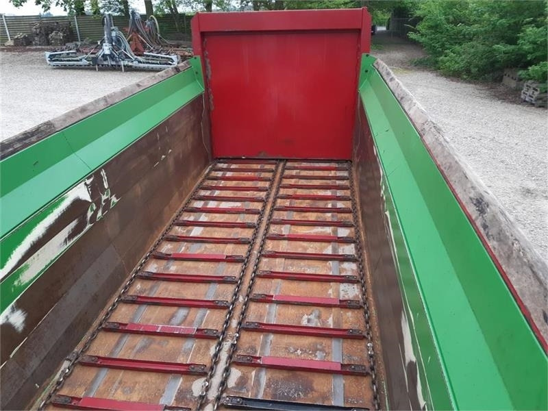 Rasipač stajskog gnoja Strautmann VS 2005 Universalspreder: slika Rasipač stajskog gnoja Strautmann VS 2005 Universalspreder Rasipač stajskog gnoja Strautmann VS 2005 Universalspreder: slika Rasipač stajskog gnoja Strautmann VS 2005 Universalspreder