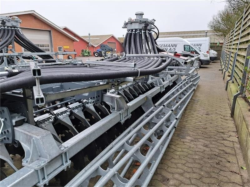 Volmer TRG W8000 - Deponator gnojnice: slika Volmer TRG W8000 - Deponator gnojnice Volmer TRG W8000 - Deponator gnojnice: slika Volmer TRG W8000 - Deponator gnojnice