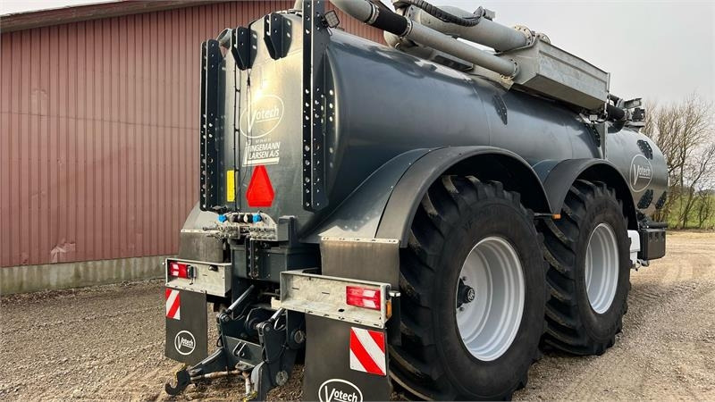 Votech VG2-22 XXL Dog Walk - Cisterna za gnojnicu: slika Votech VG2-22 XXL Dog Walk - Cisterna za gnojnicu Votech VG2-22 XXL Dog Walk - Cisterna za gnojnicu: slika Votech VG2-22 XXL Dog Walk - Cisterna za gnojnicu