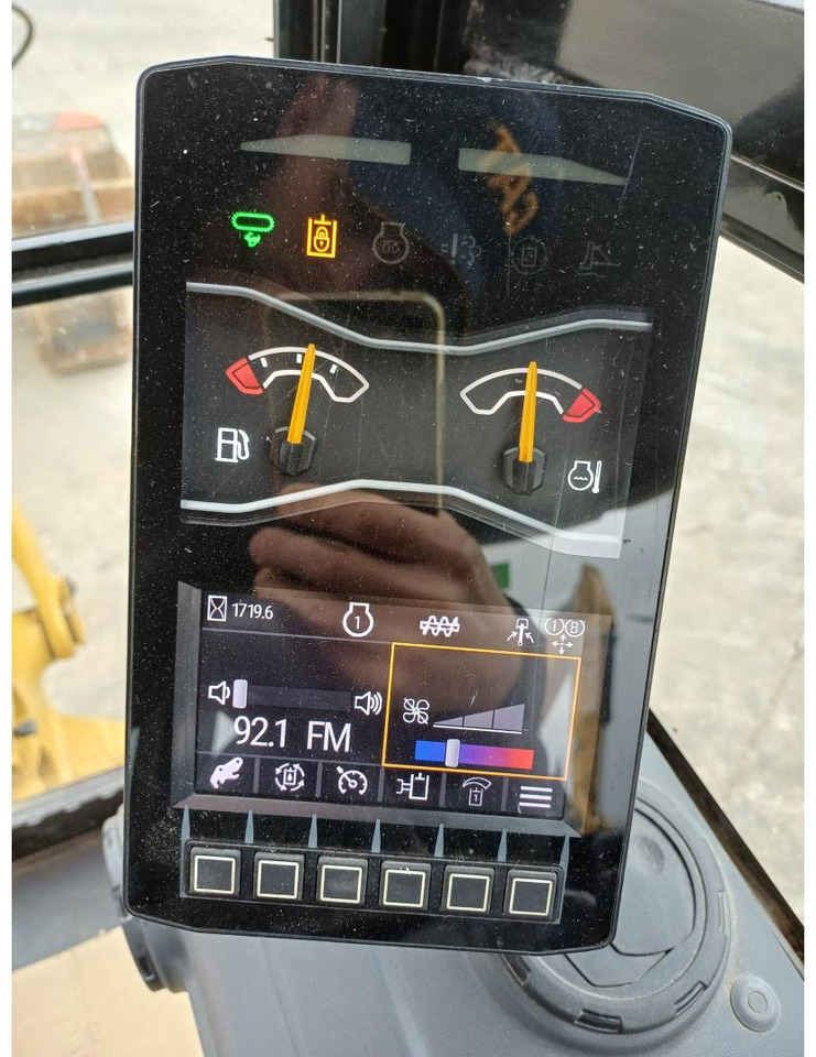 CAT 301.8-05 - Bager gusjeničar: slika CAT 301.8-05 - Bager gusjeničar CAT 301.8-05 - Bager gusjeničar: slika CAT 301.8-05 - Bager gusjeničar