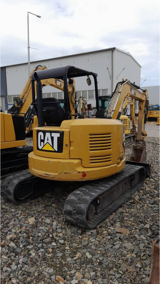 CAT 305E2CR - Bager gusjeničar: slika CAT 305E2CR - Bager gusjeničar CAT 305E2CR - Bager gusjeničar: slika CAT 305E2CR - Bager gusjeničar
